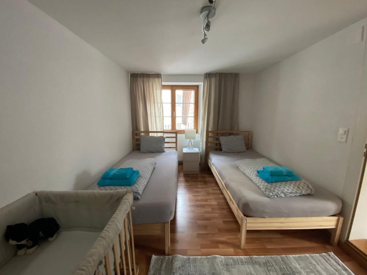 Haus Wiggis Apartamento Netstal Exterior foto
